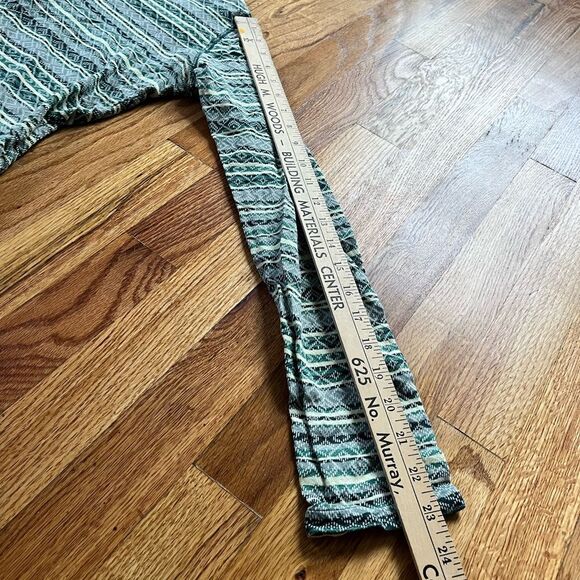 Woolrich Green Patterned Long Sleeve Top - Picture 4 of 4